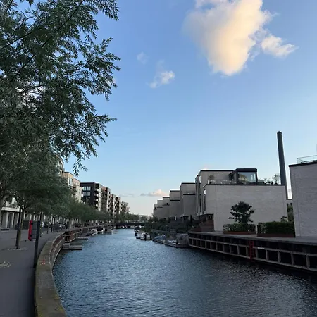 Bright Upscale 1-bedroom Waterview In Trendy Sydhavn, Cph Copenhaga