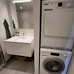 Bright Upscale 1-bedroom Waterview In Trendy Sydhavn, Cph Apartmán
