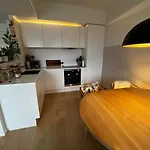 Apartmán Bright Upscale 1-bedroom Waterview In Trendy Sydhavn, Cph *