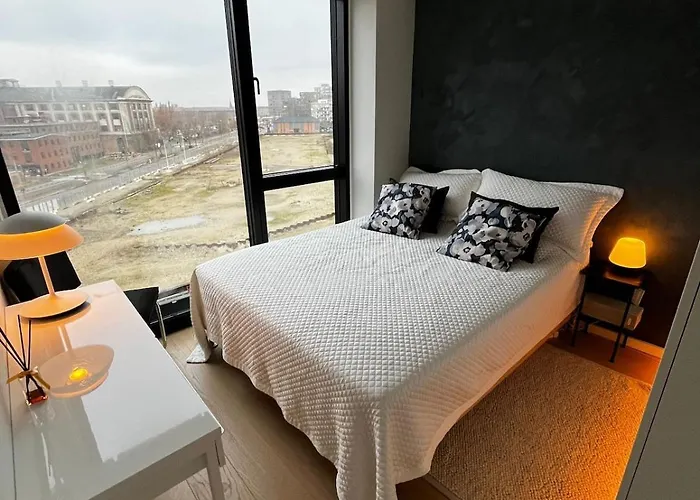 Bright Upscale 1-bedroom Waterview In Trendy Sydhavn, Cph