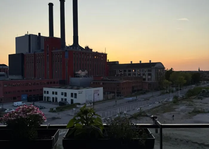 Apartment Bright Upscale 1-bedroom Waterview In Trendy Sydhavn, Cph