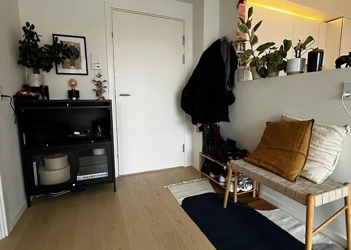 Bright Upscale 1-bedroom Waterview In Trendy Sydhavn, Cph *